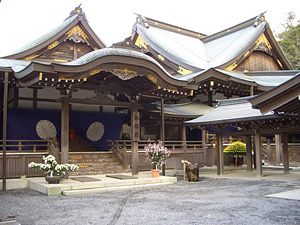 伊勢神宮