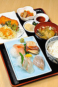 食処 いたこ丸
