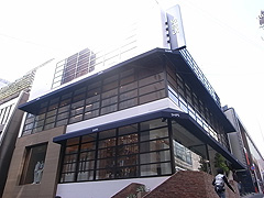 SHIPS 渋谷店