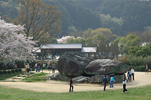 石舞台古墳
