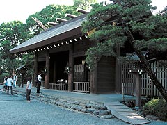 伊勢山皇大神宮