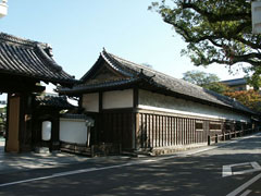 旧山内家下屋敷長屋展示館