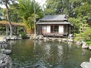 天赦園
