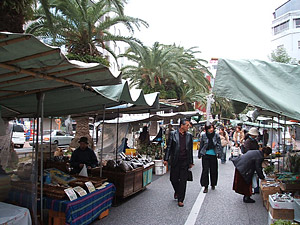 日曜市