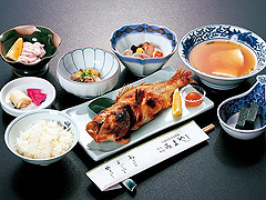 割烹御宿みよや