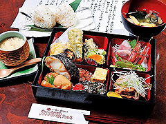 魚沼釜蔵総本店