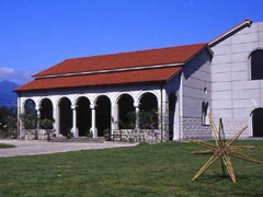 安曇野市豊科近代美術館