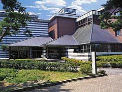 佐久市立近代美術館