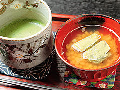茶亭 椿