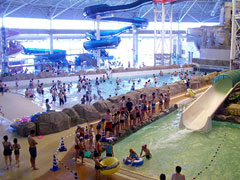 小牧市温水プール