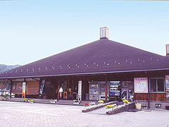 道の駅 シルクのまち かや