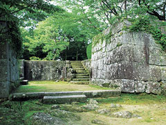 新宮城跡(丹鶴城公園)