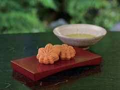 藤い屋菓寮