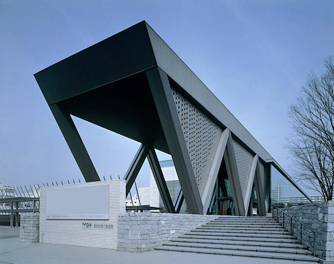 東京都現代美術館