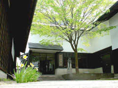 長沼孝三彫塑館