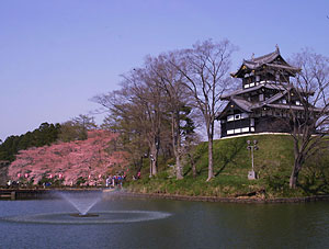 高田城址公園