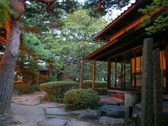 清亀園