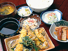 食堂かねまる